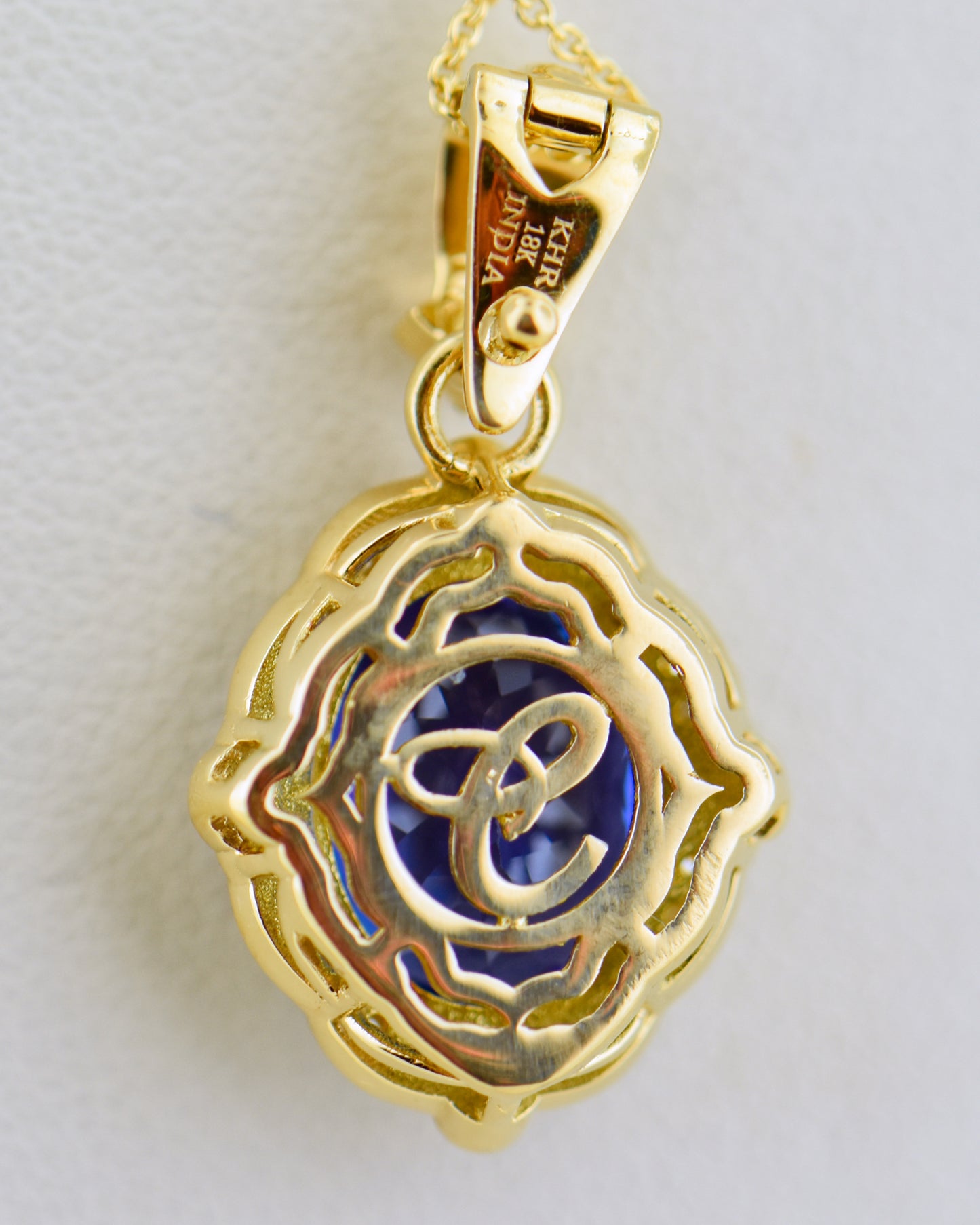 Estate Chromia 18k Gold & AAA Tanzanite Pendant