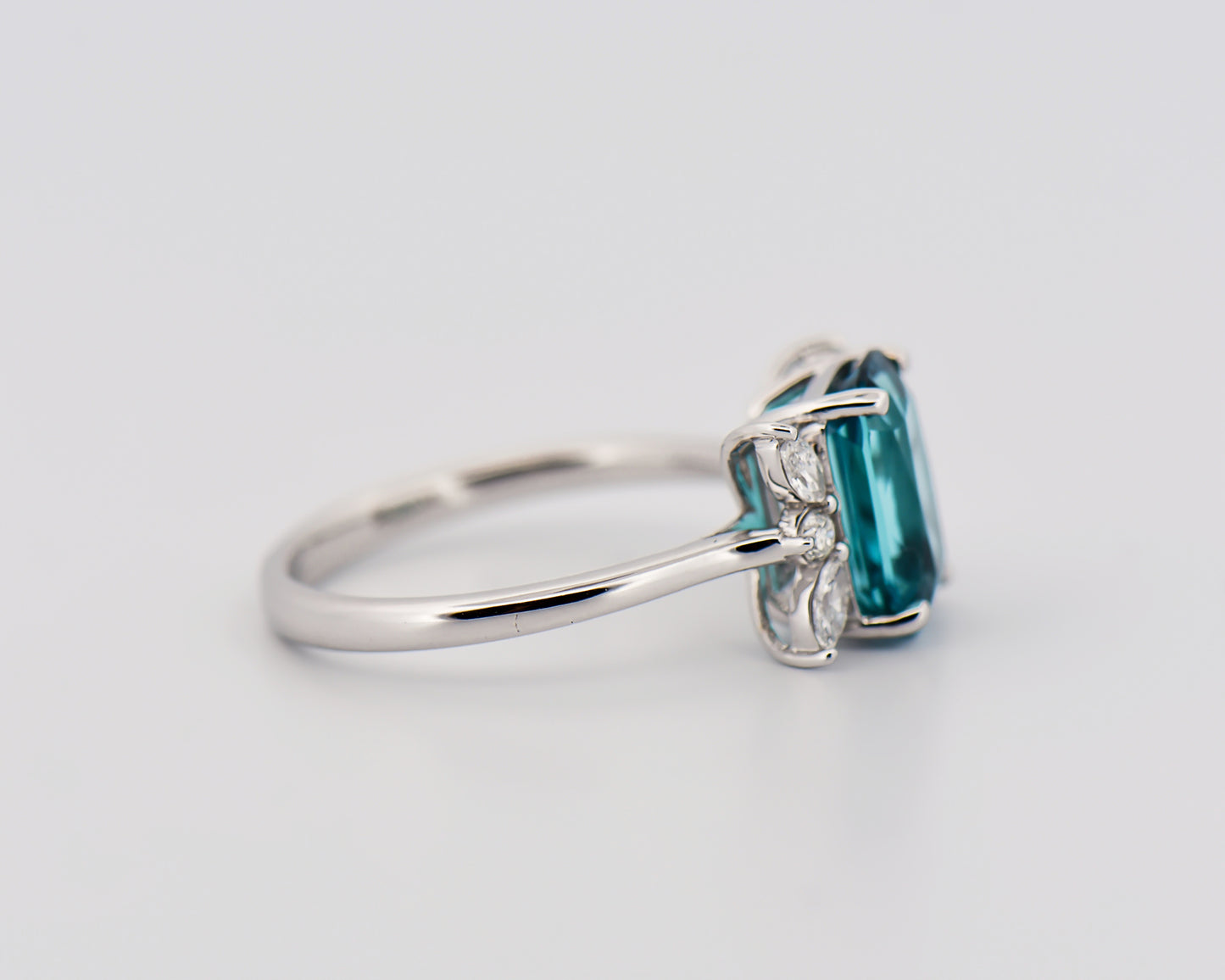 Indicolite Tourmaline and Diamond Ring in White Gold