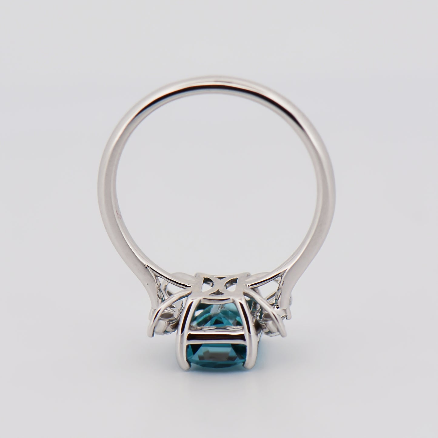 Indicolite Tourmaline and Diamond Ring in White Gold