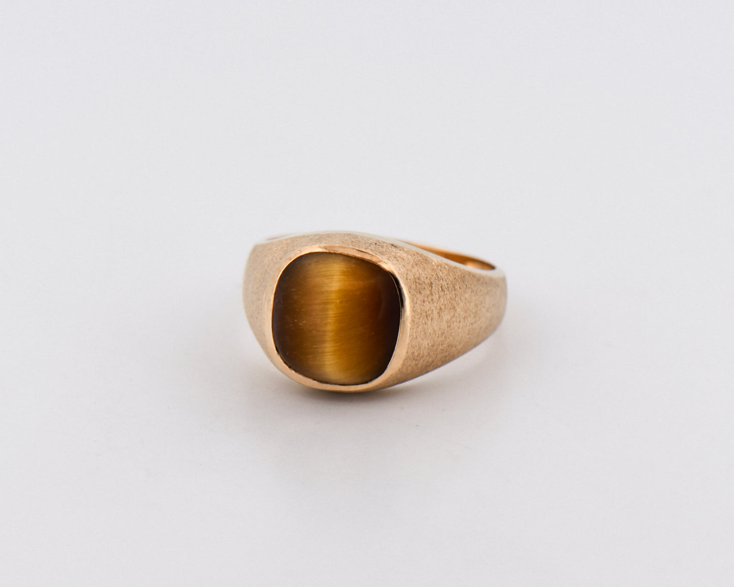Vintage Cat's Eye Tiger Eye Gents Ring in 10k Yellow Gold