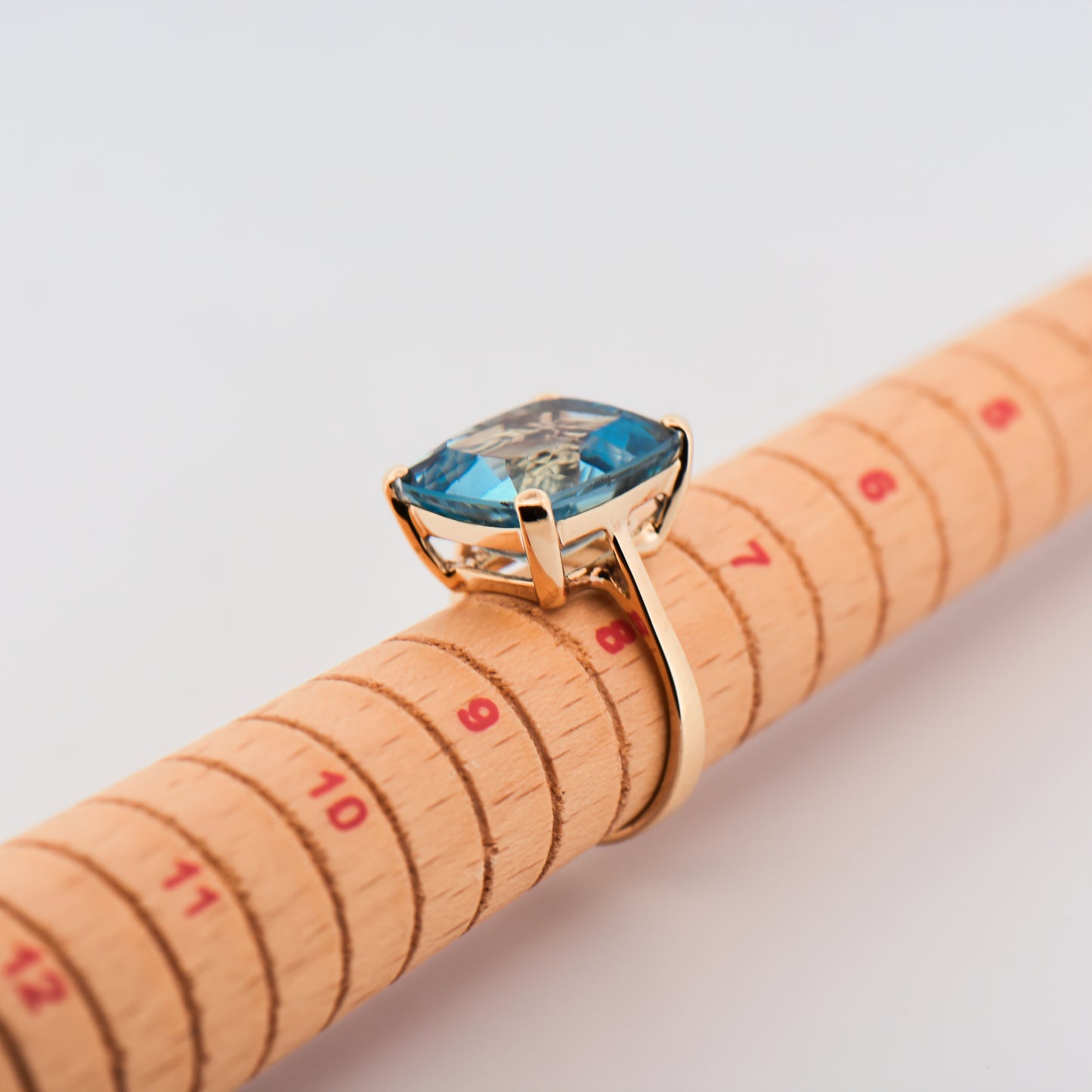 Vintage Cushion-Cut Aquamarine Solitaire Ring
