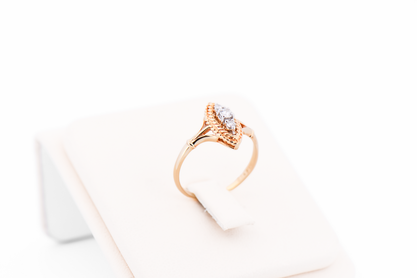 Vintage Diamond 3-Stone Navette Ring with Rope Border in Yellow Gold