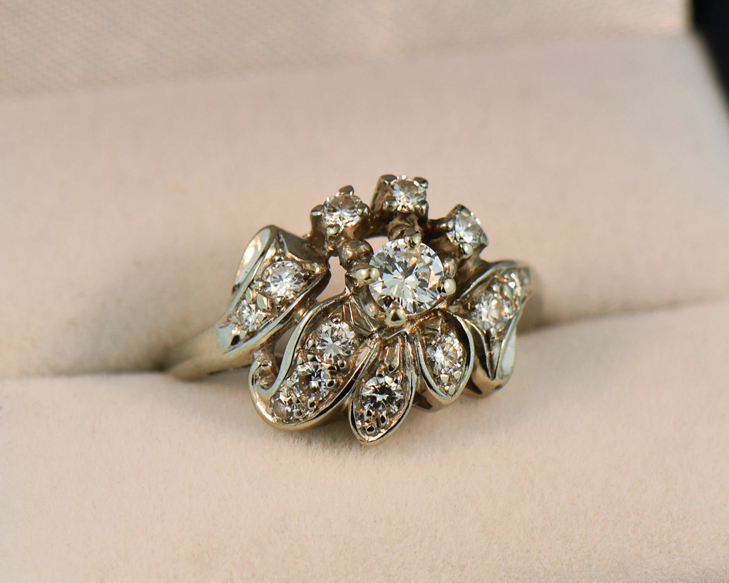 Vintage 1950s 18k Diamond Spray Cluster Ring