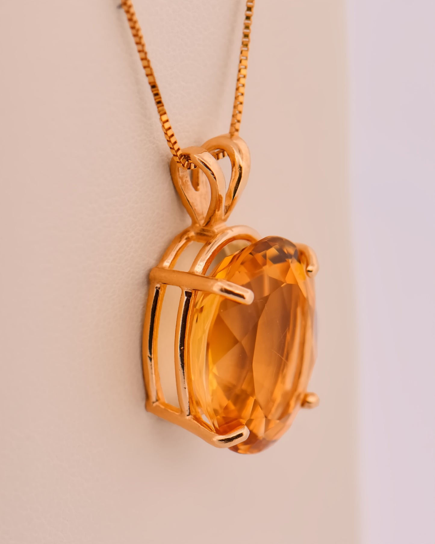 Vintage Oval Citrine Pendant in Yellow Gold