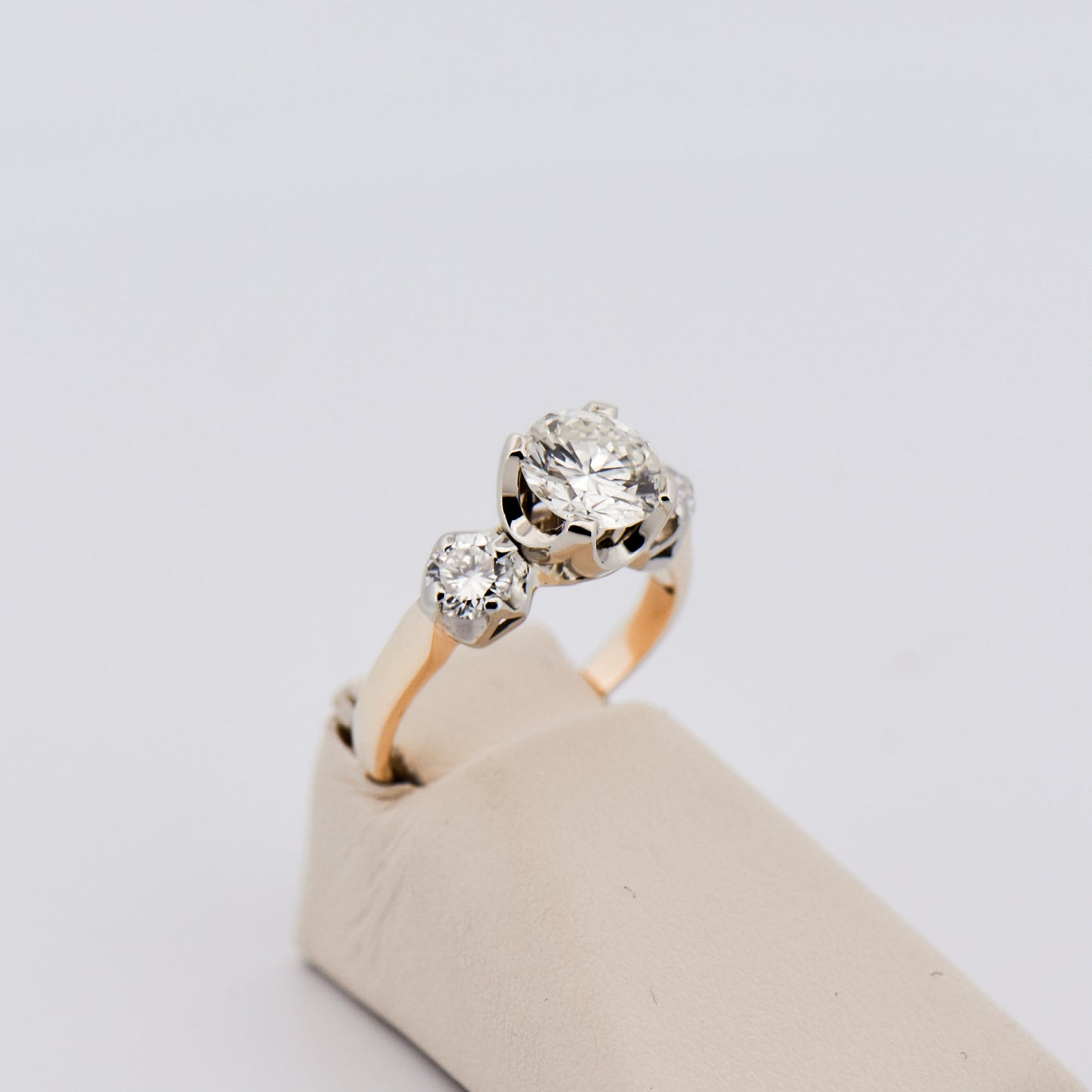 Natural VS Diamond 3-Stone Ring; 1.75ctw