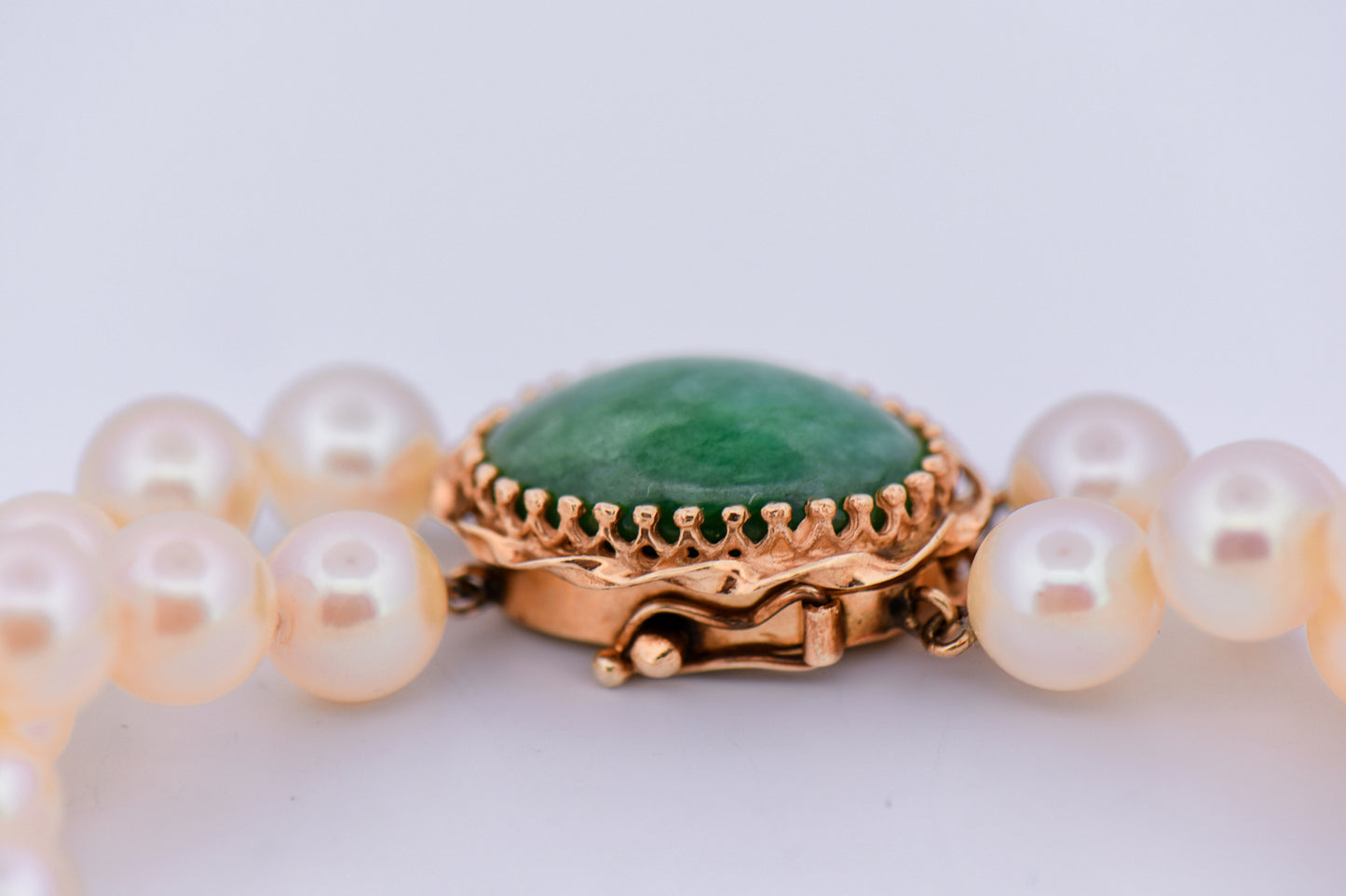 Vintage Akoya Pearl Bracelet with Green Jade Clasp