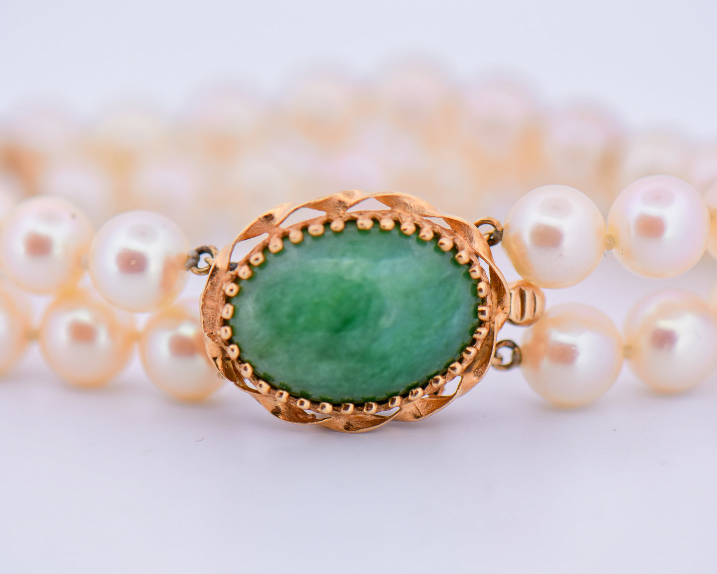 Vintage Akoya Pearl Bracelet with Green Jade Clasp