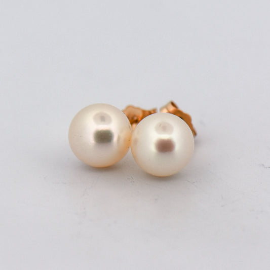 Classic Akoya Pearl Stud Earrings in Yellow Gold