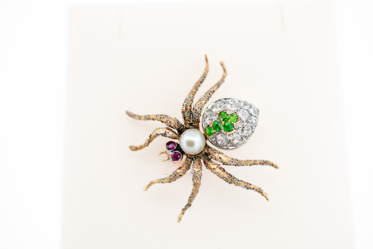 Amazing Antique Realistic Spider Brooch with Textured Gold & Gemstones