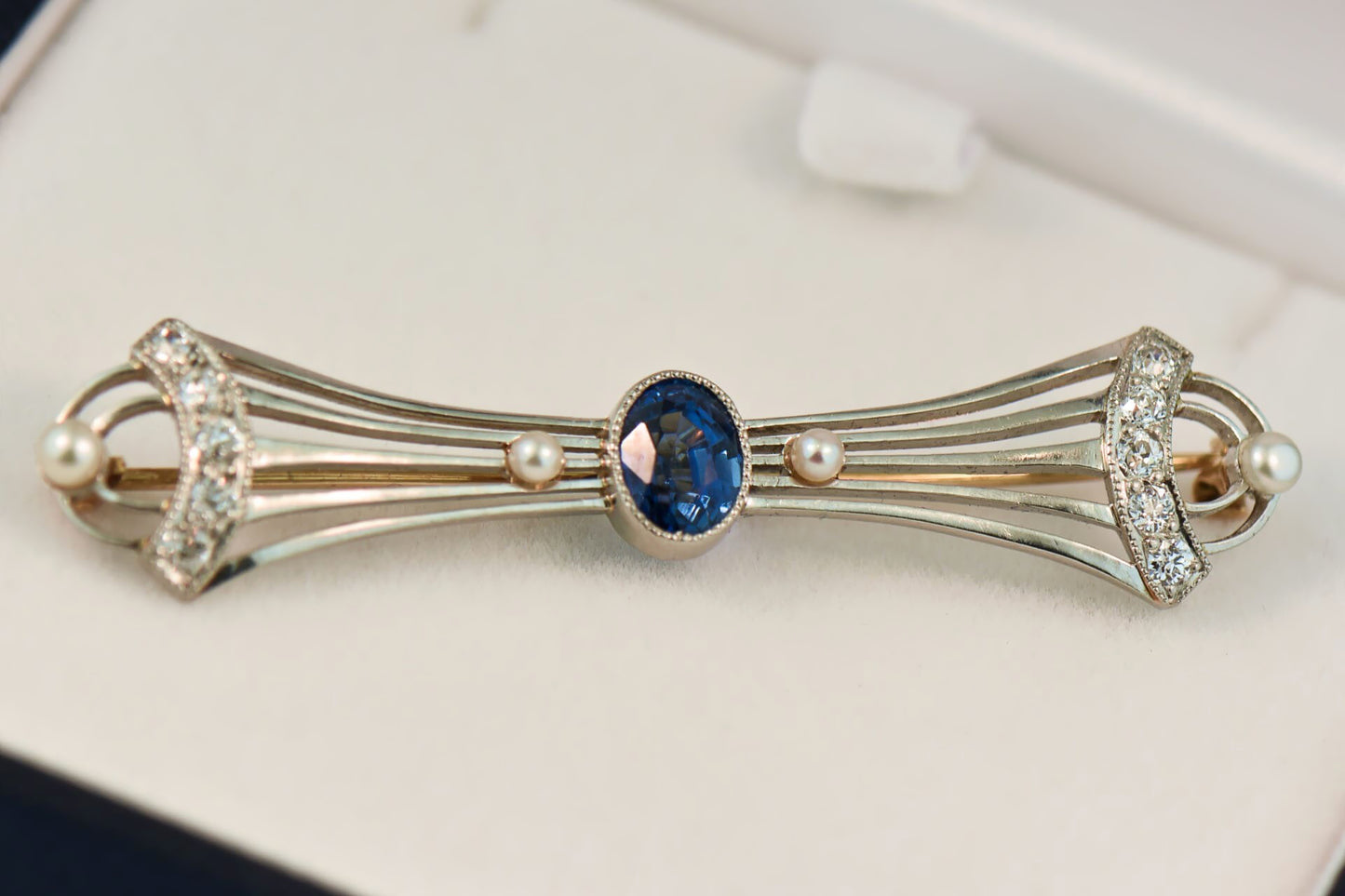 Antique Bow Brooch With Sapphire Diamonds & Pearls