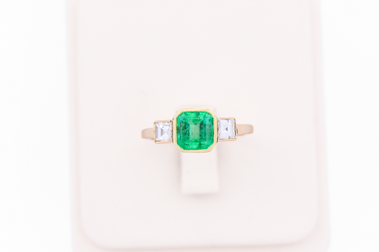 Antique Colombian Emerald & Diamond Three-Stone Bezel Set Ring