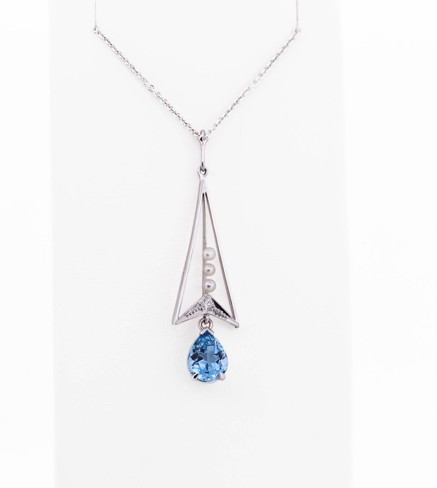 Antique Platinum Lavalier Pendant Top Quality Aquamarine, Diamond & Pearls
