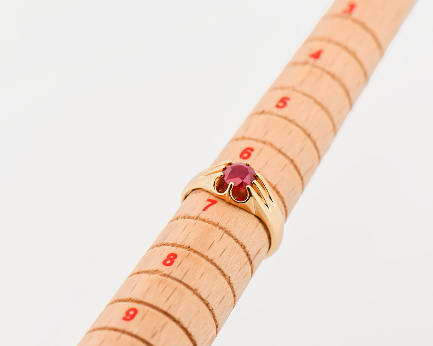 Antique Ruby Belcher in 18k Yellow Gold