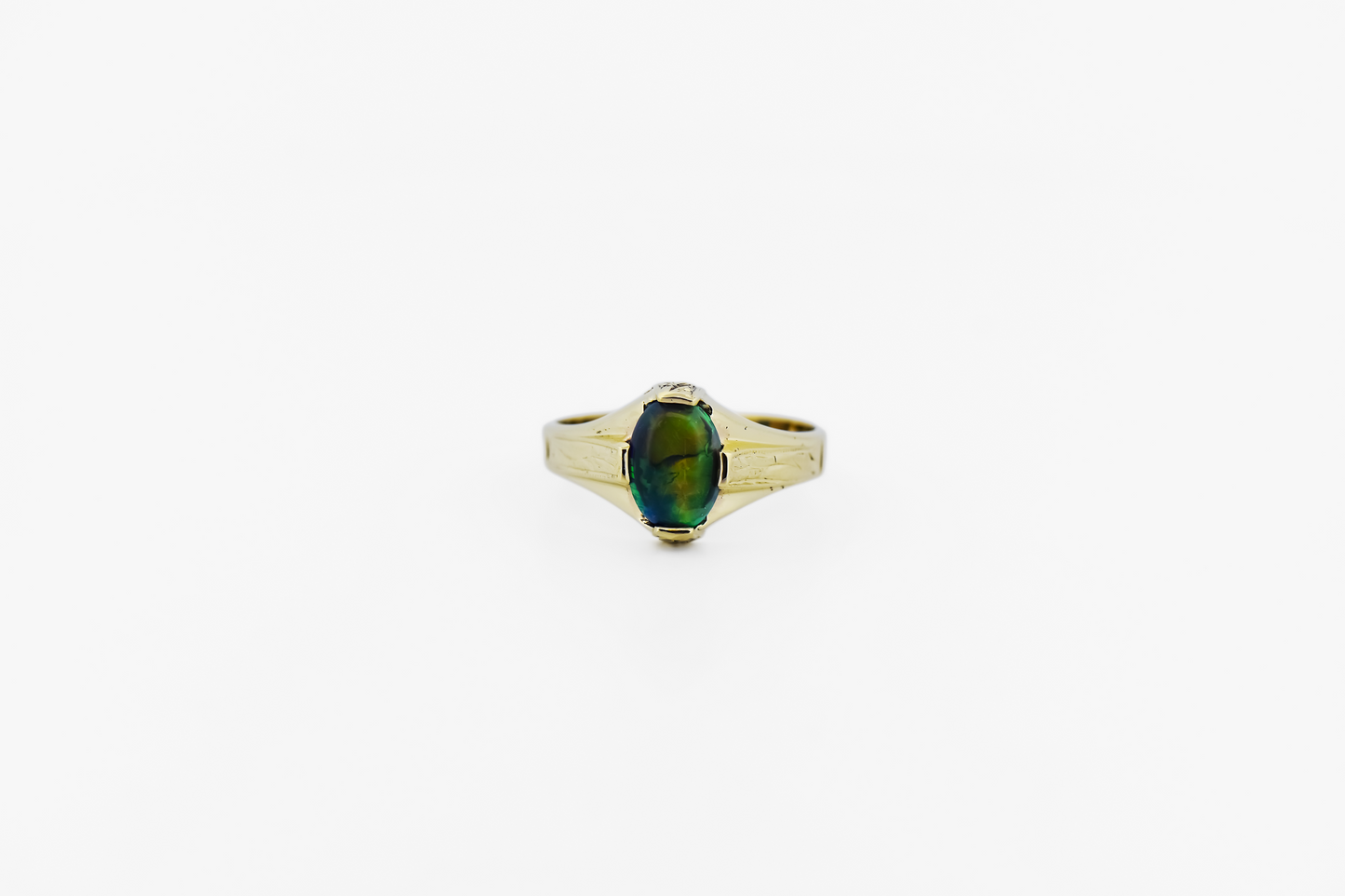Antique Yellow Gold Solitaire Ring with Harlequin Black Opal