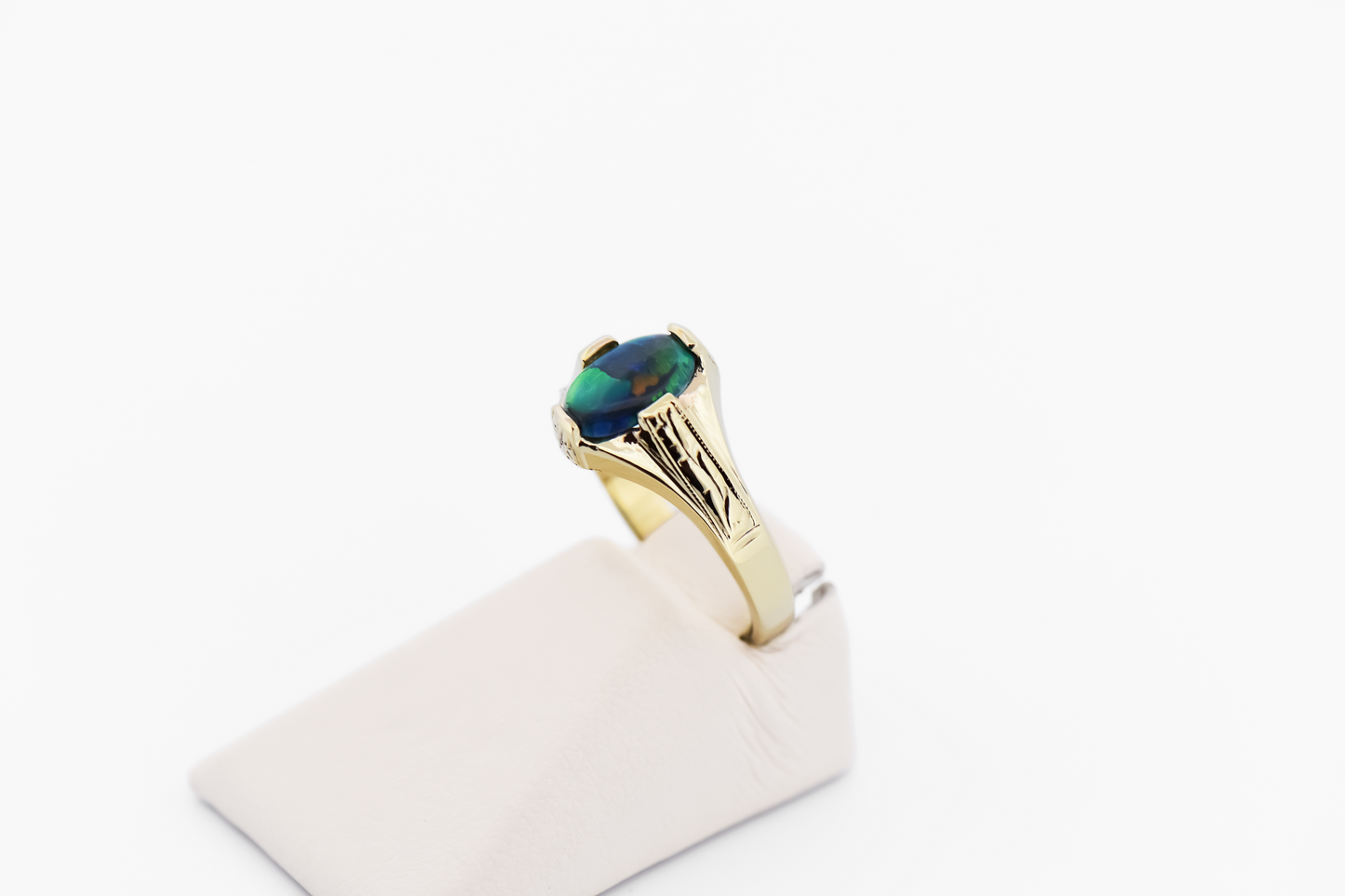 Antique Yellow Gold Solitaire Ring with Harlequin Black Opal