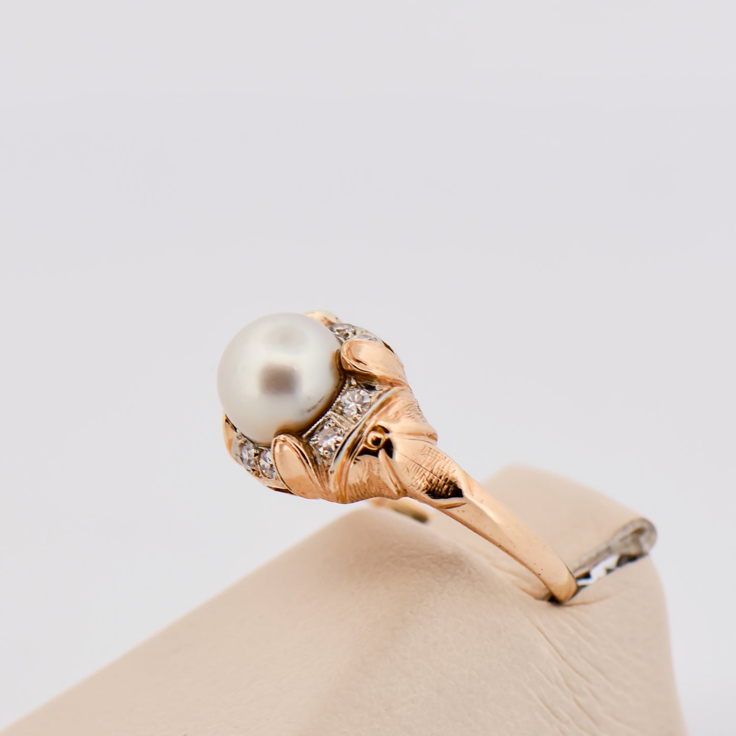 Art Deco Akoya Pearl Ring in Yellow Gold