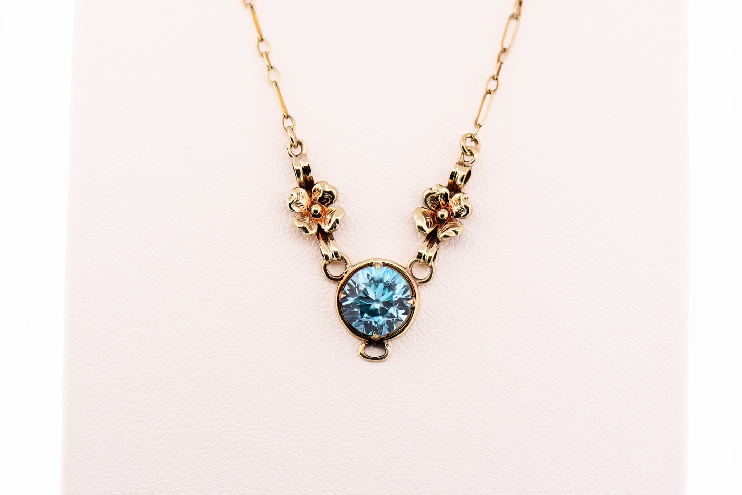 Art Deco Yellow Gold Necklace with Blue Zircon & Flower Accents