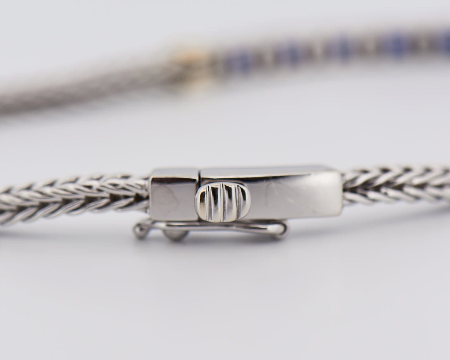 Bailey Banks & Biddle Blue Sapphire Bracelet 18k