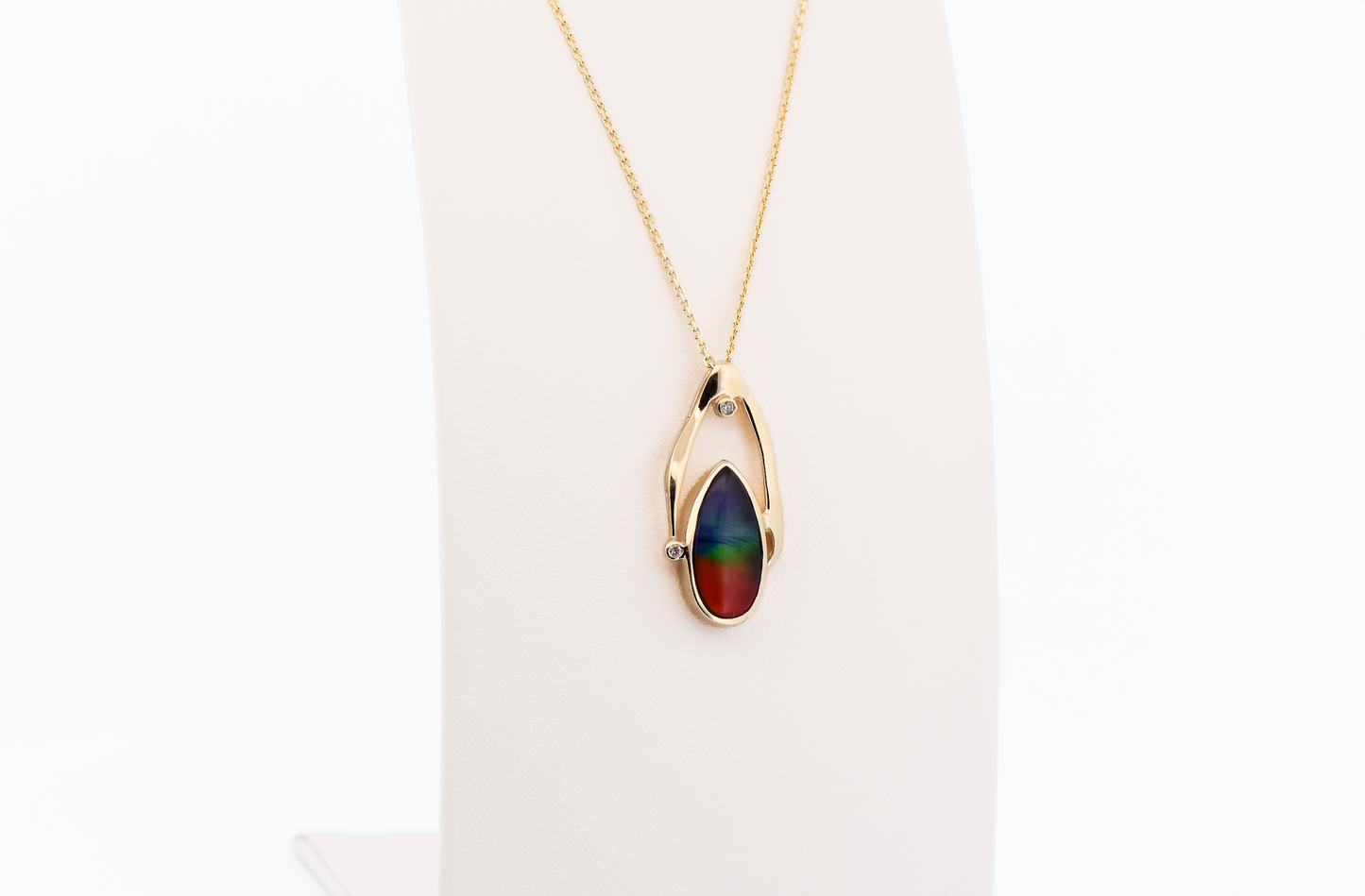 Beautiful Canadian Ammolite Triplet Pendant & Earring Set in 14k Yellow Gold