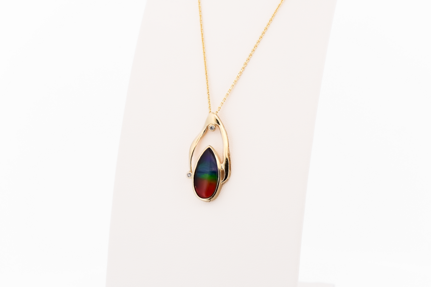 Beautiful Canadian Ammolite Triplet Pendant & Earring Set in 14k Yellow Gold