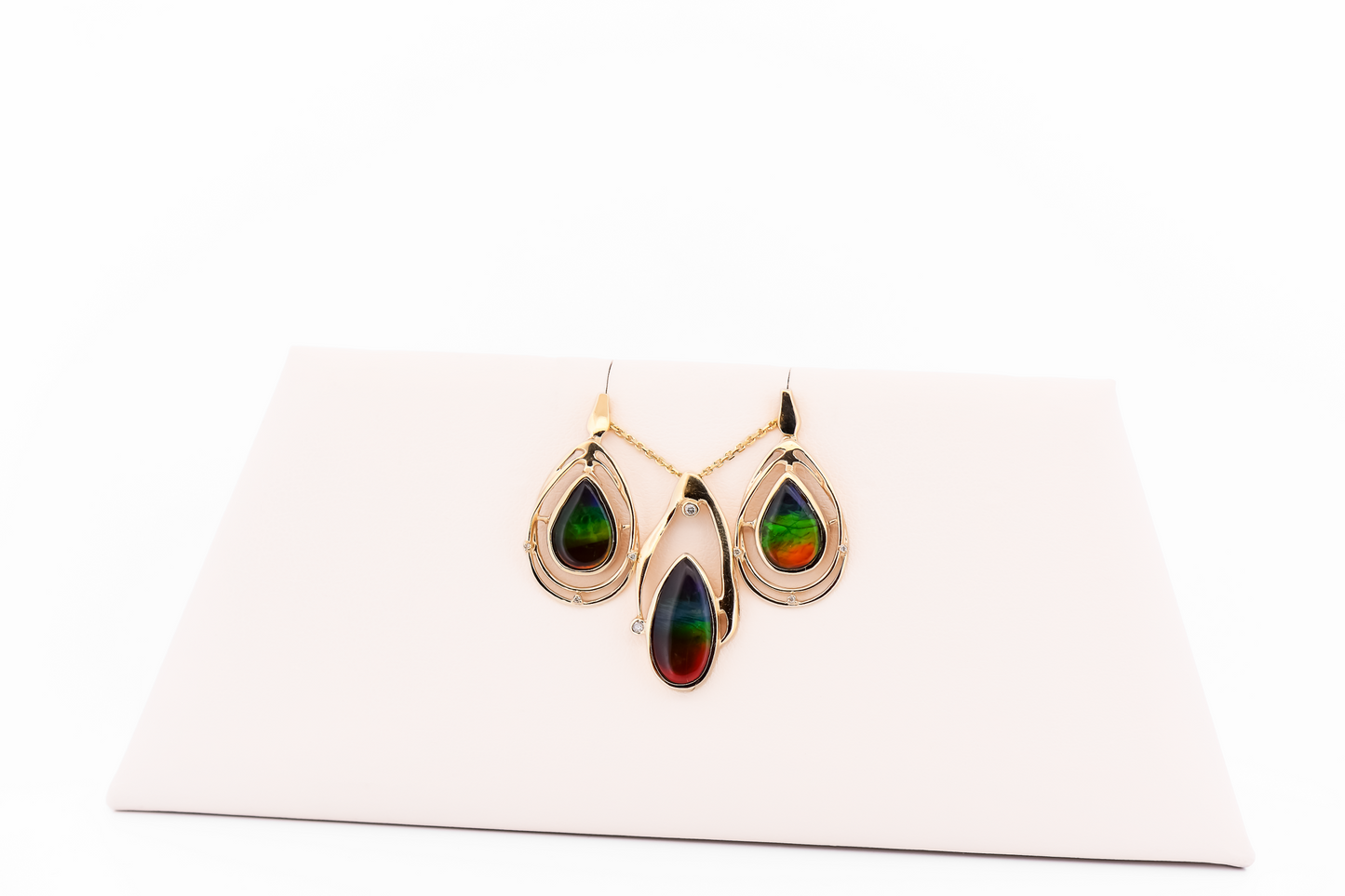 Beautiful Canadian Ammolite Triplet Pendant & Earring Set in 14k Yellow Gold