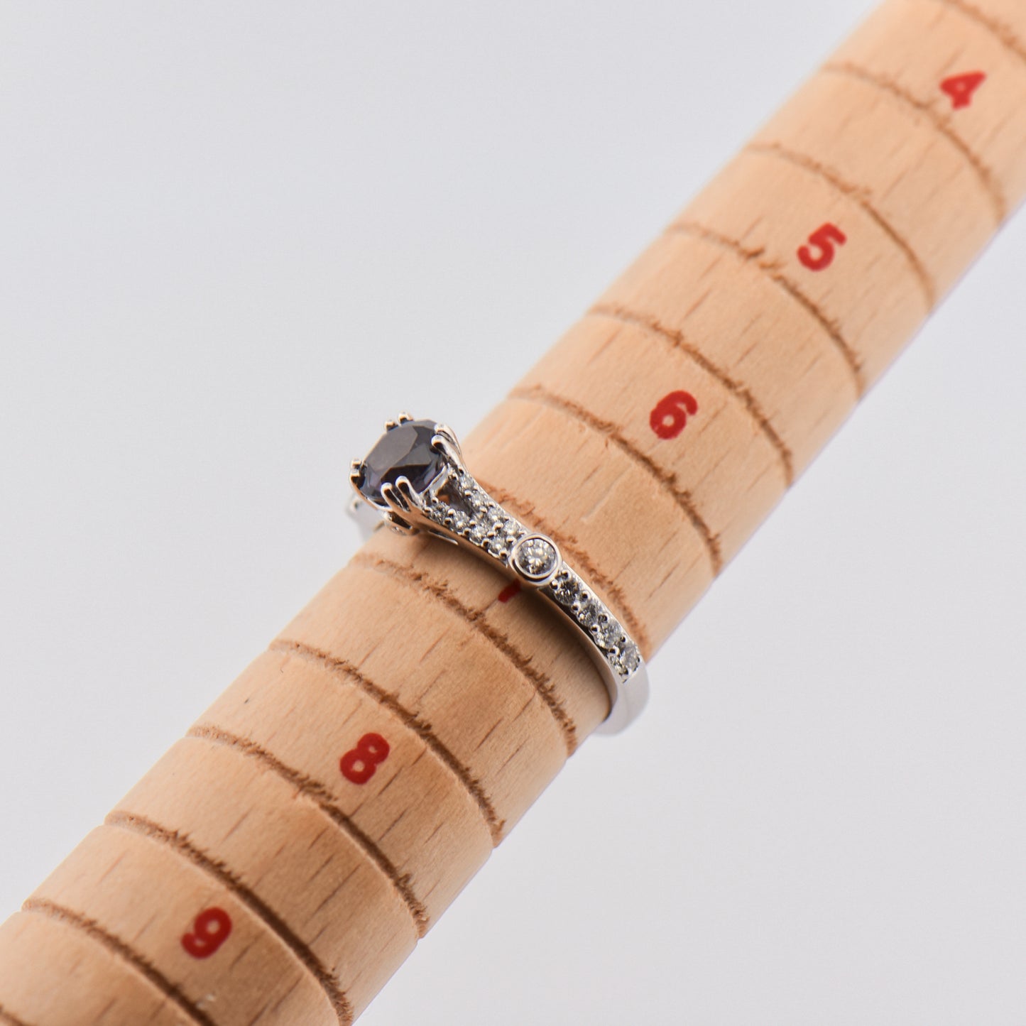 Color-Change Garnet Ring in White Gold