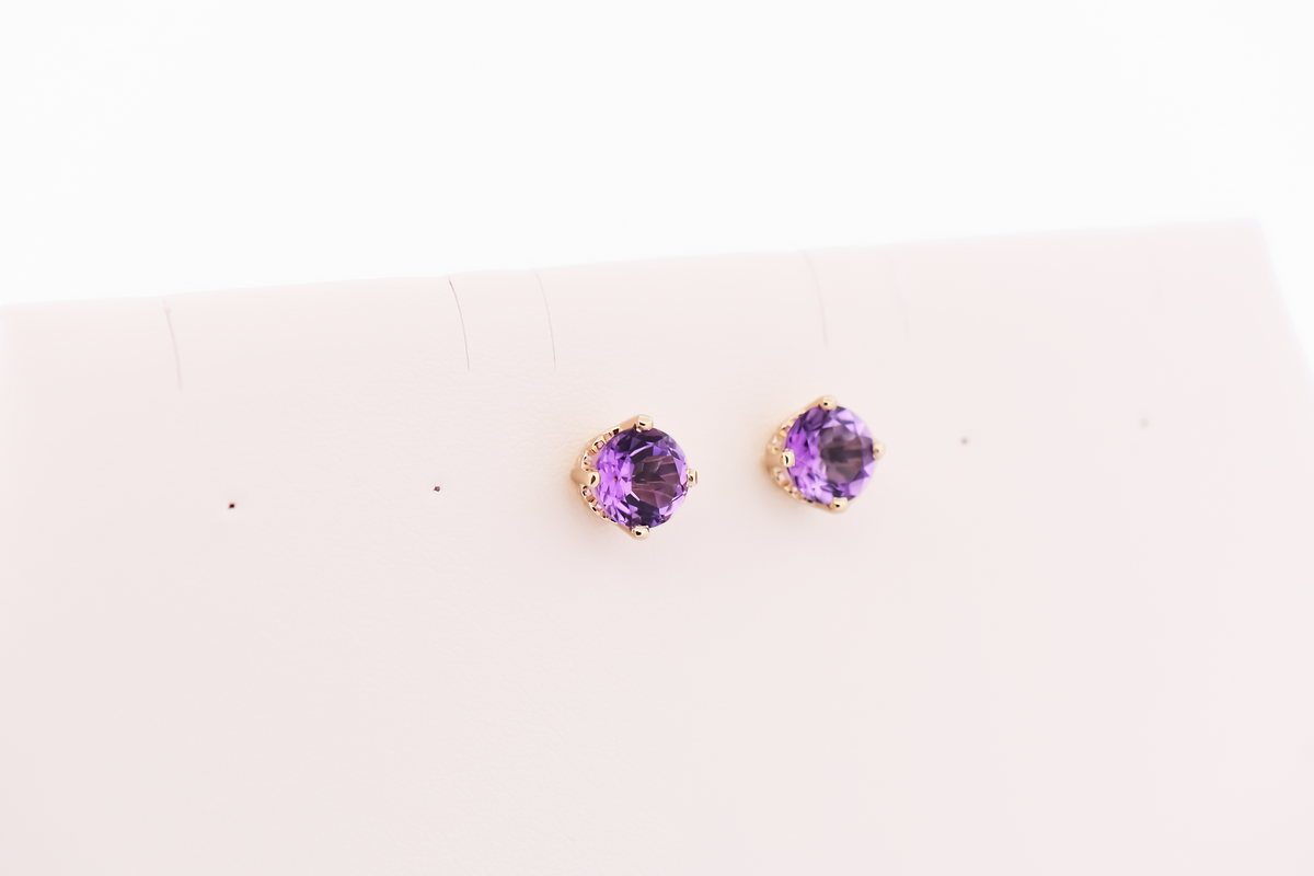 Chunky Amethyst Stud Earrings in Yellow Gold