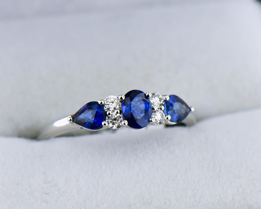 Classic Blue Sapphire & Diamond 5-Stone Ring