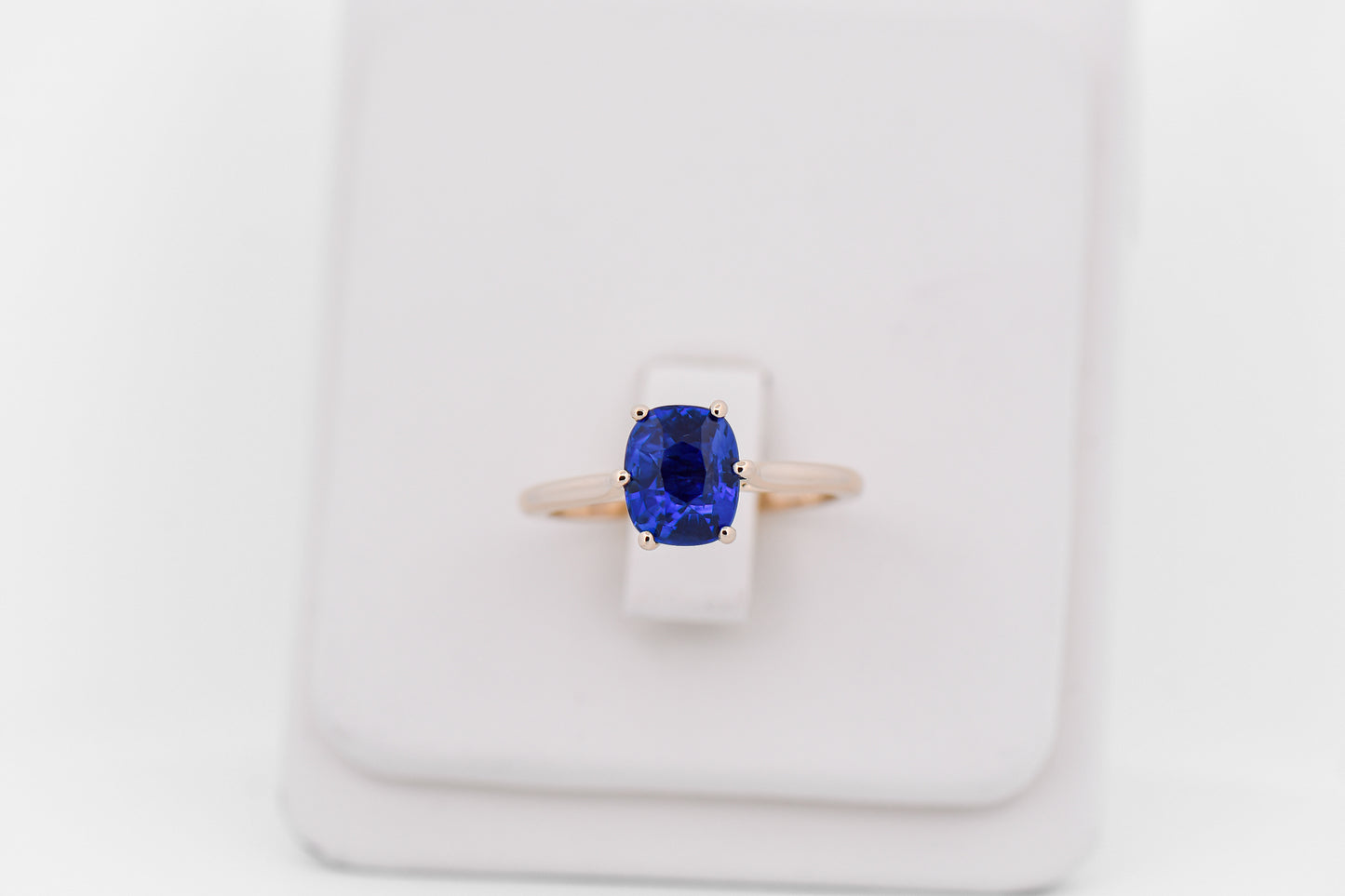 Classic Cushion Cut Blue Sapphire Solitaire Engagement Ring in Yellow Gold