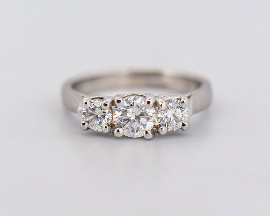 Classic Platinum & Diamond 3-Stone Ring 1ctw