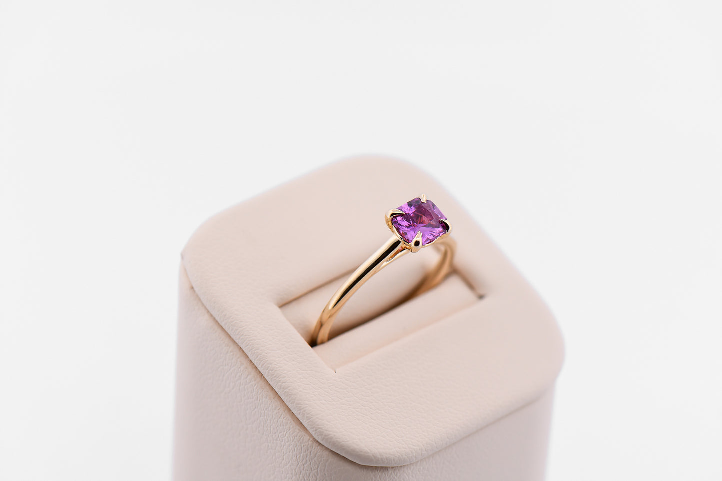 Classic Yellow Gold Solitaire Engagement Ring with Magenta Pink Sapphire