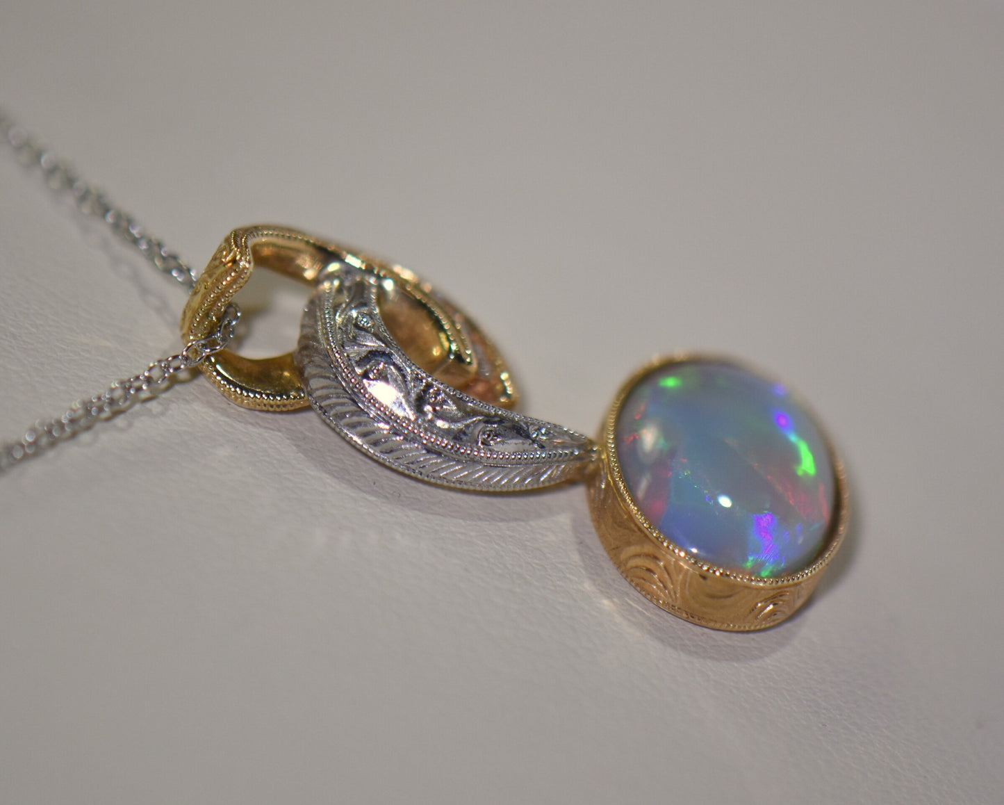 Two-Tone Gold Pendant with Top Quality Opal