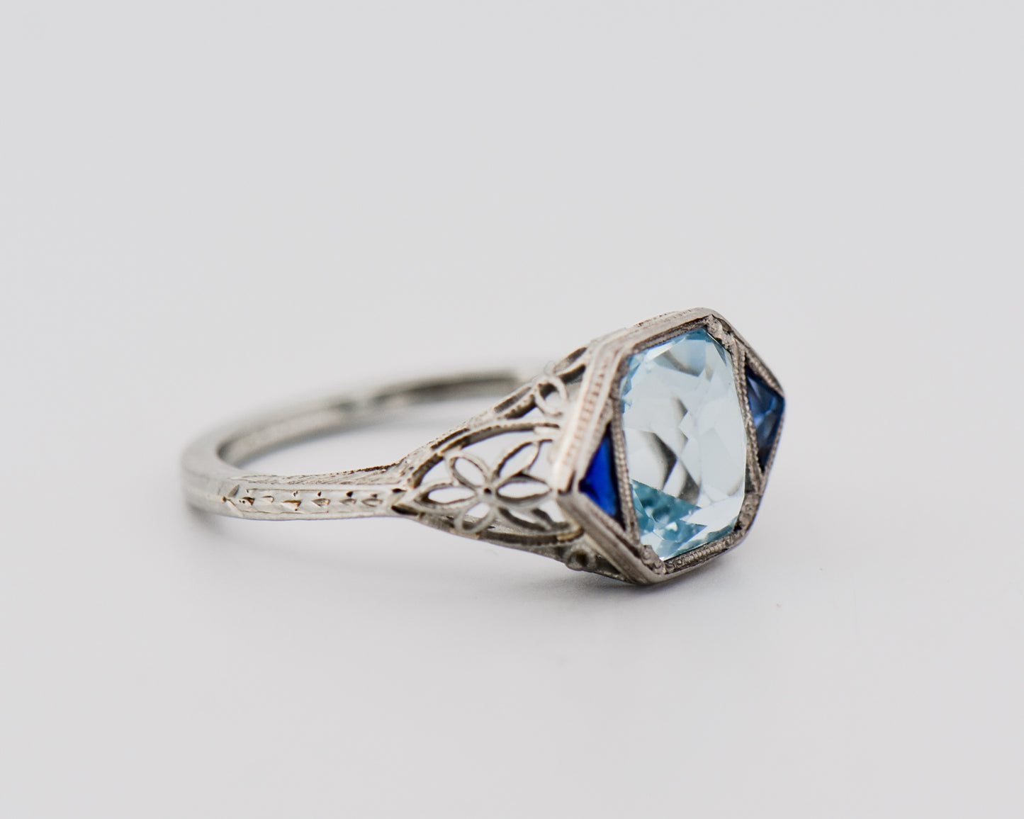 Art Deco Ring with Aquamarine & Sapphires