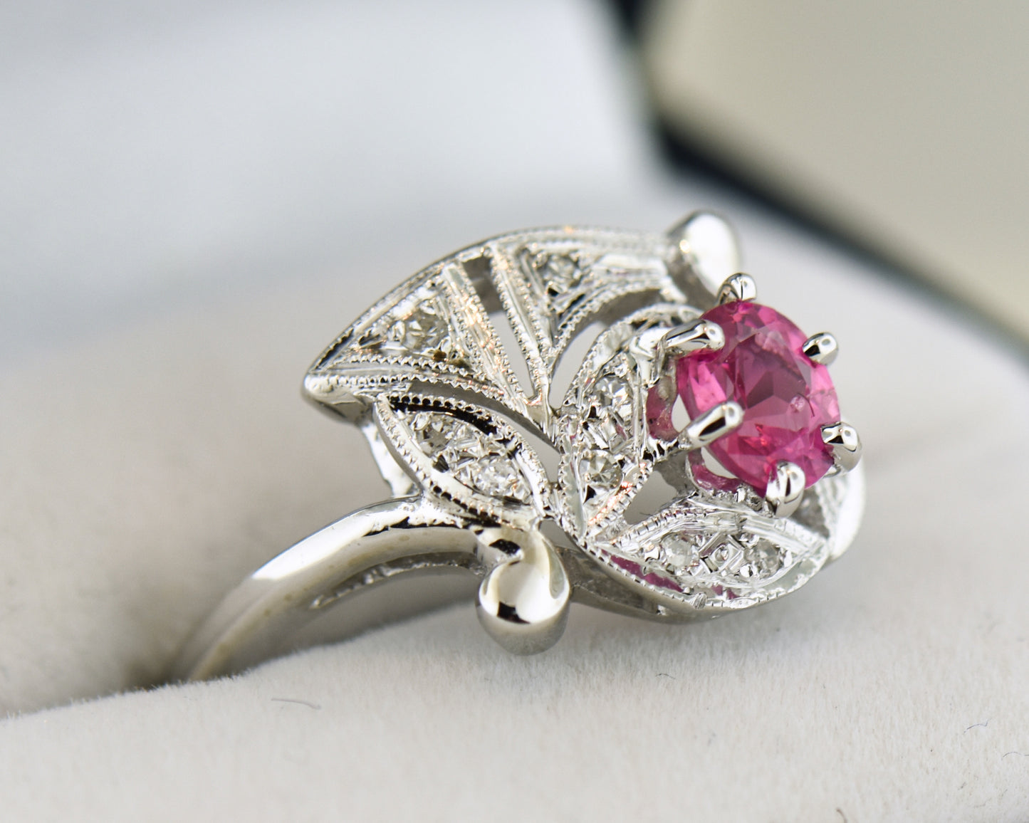 Art Deco Ring with Pink-Orange Padparadscha Sapphire