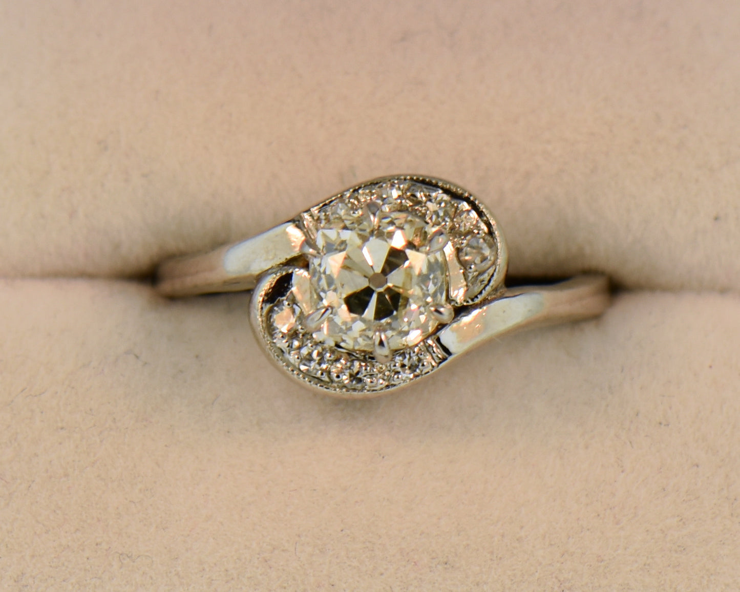 Vintage Engagement Ring with 1ct Old Mine Cut Diamond