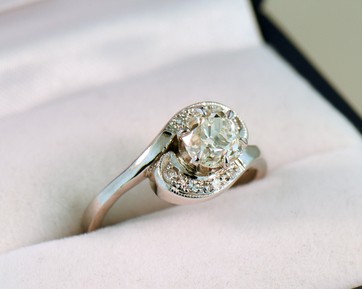 Vintage Engagement Ring with 1ct Old Mine Cut Diamond