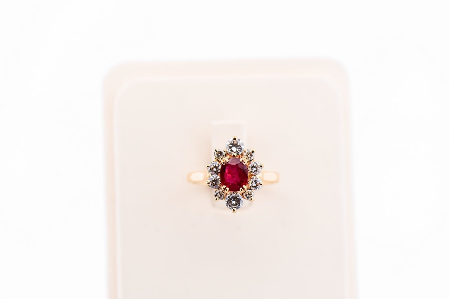 Elegant Oval Ruby & Diamond Halo Ring in 18k Gold