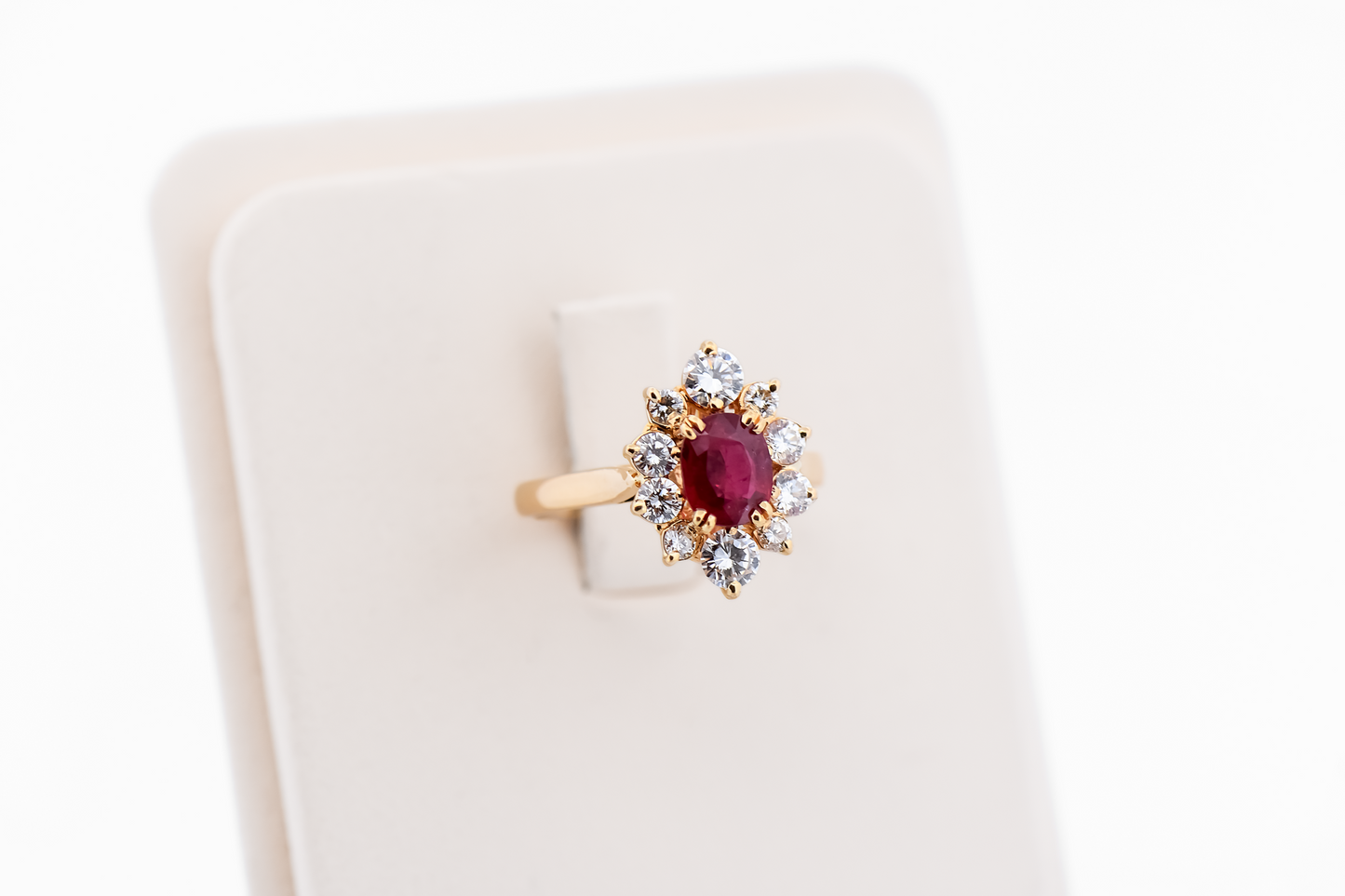 Elegant Oval Ruby & Diamond Halo Ring in 18k Gold