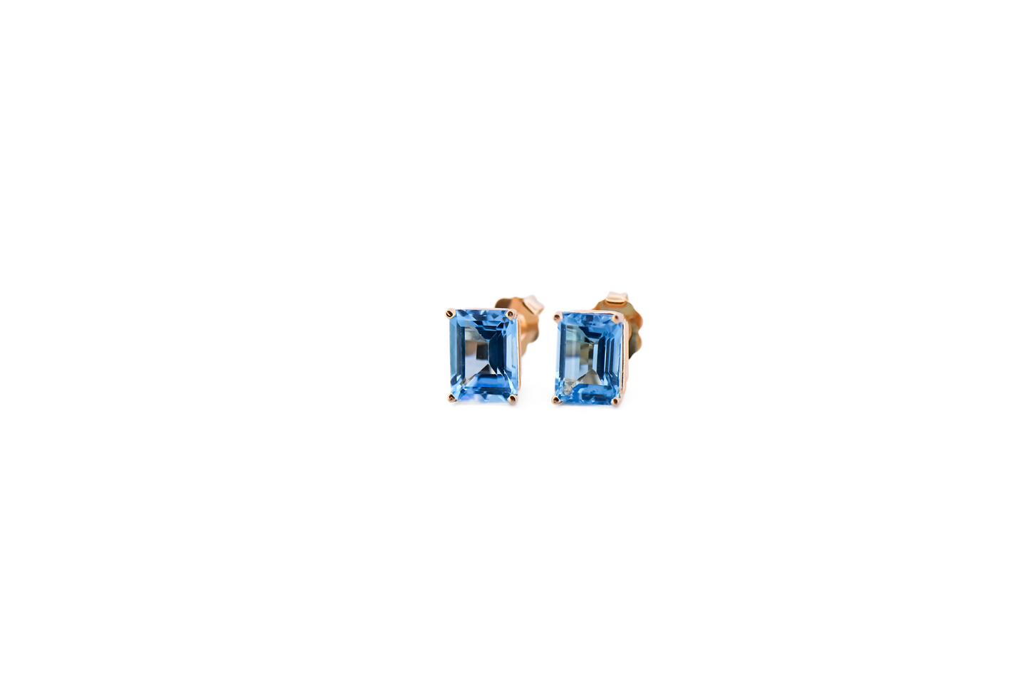 Emerald-Cut Swiss Blue Topaz Stud Earrings in Yellow Gold