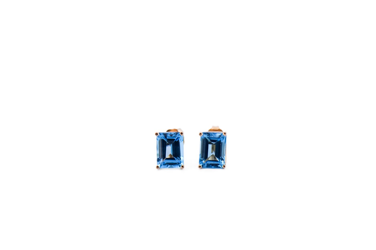 Emerald-Cut Swiss Blue Topaz Stud Earrings in Yellow Gold