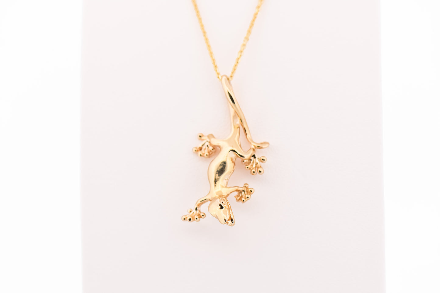 Estate 14k Yellow Gold Gecko Pendant