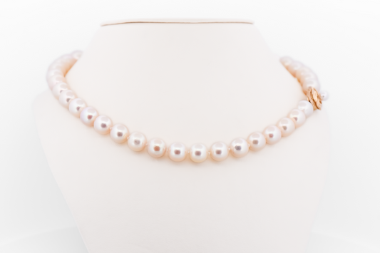 Estate Akoya Pearl Strand with Warm Pink-White Hue