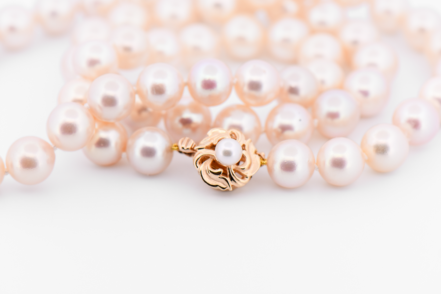 Estate Akoya Pearl Strand with Warm Pink-White Hue