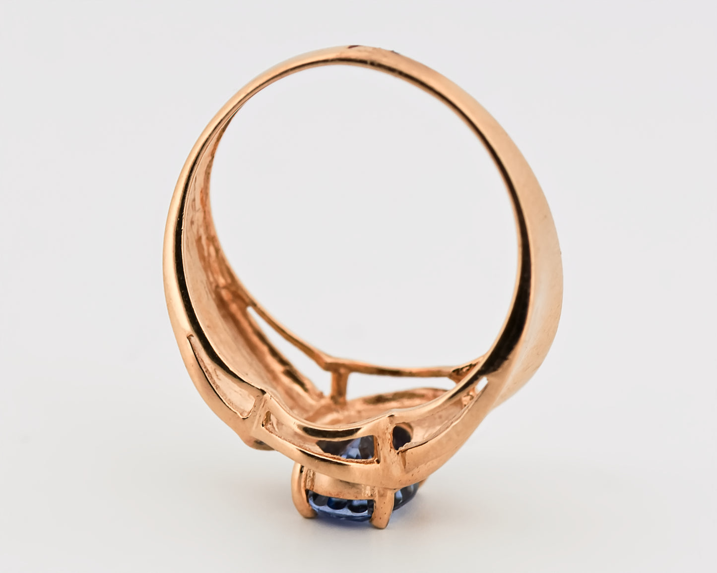 Estate Ceylon Sapphire Ring in Yellow Gold