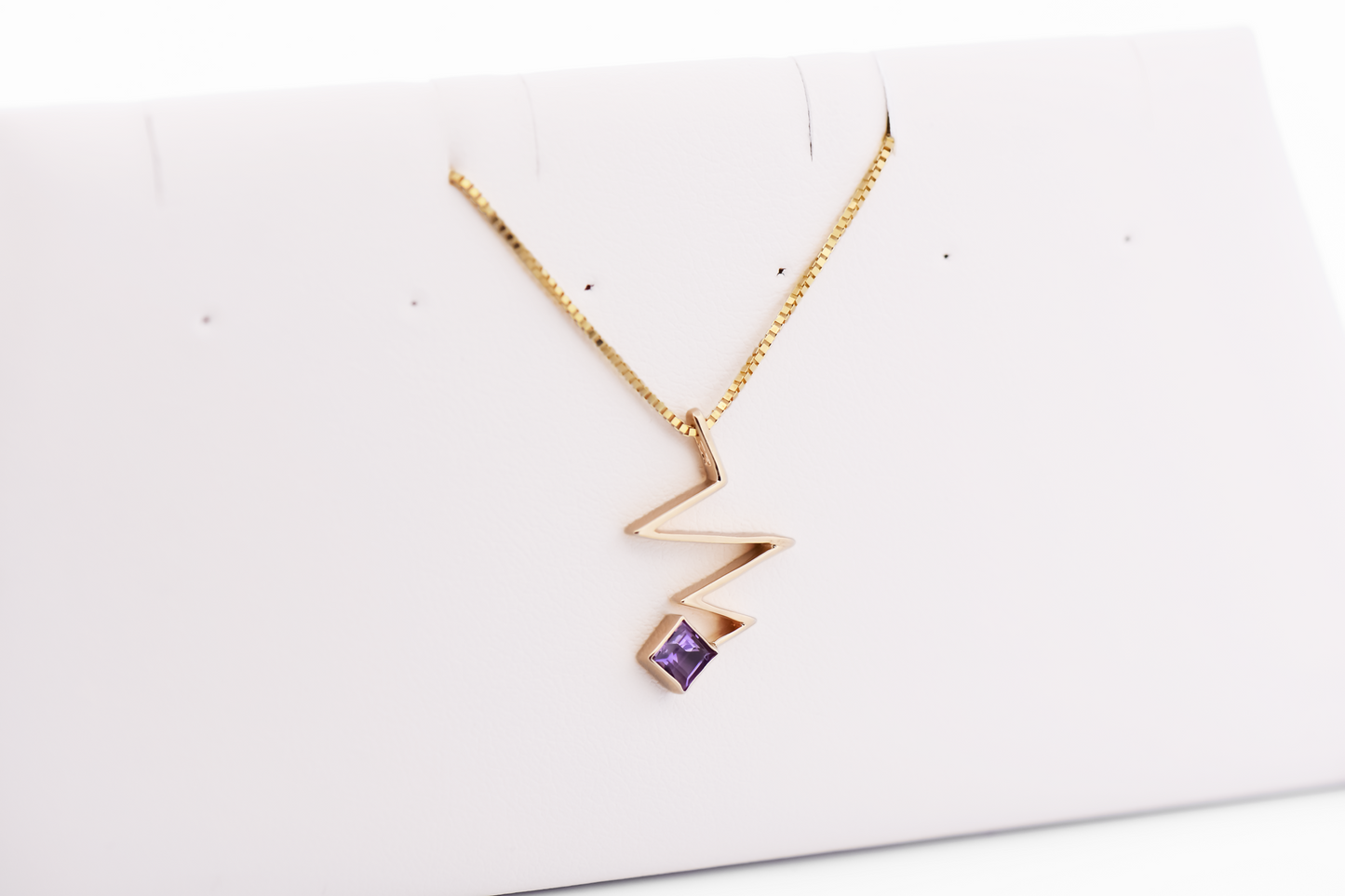 Estate Custom Yellow Gold Lightning Bolt Necklace with Amethyst