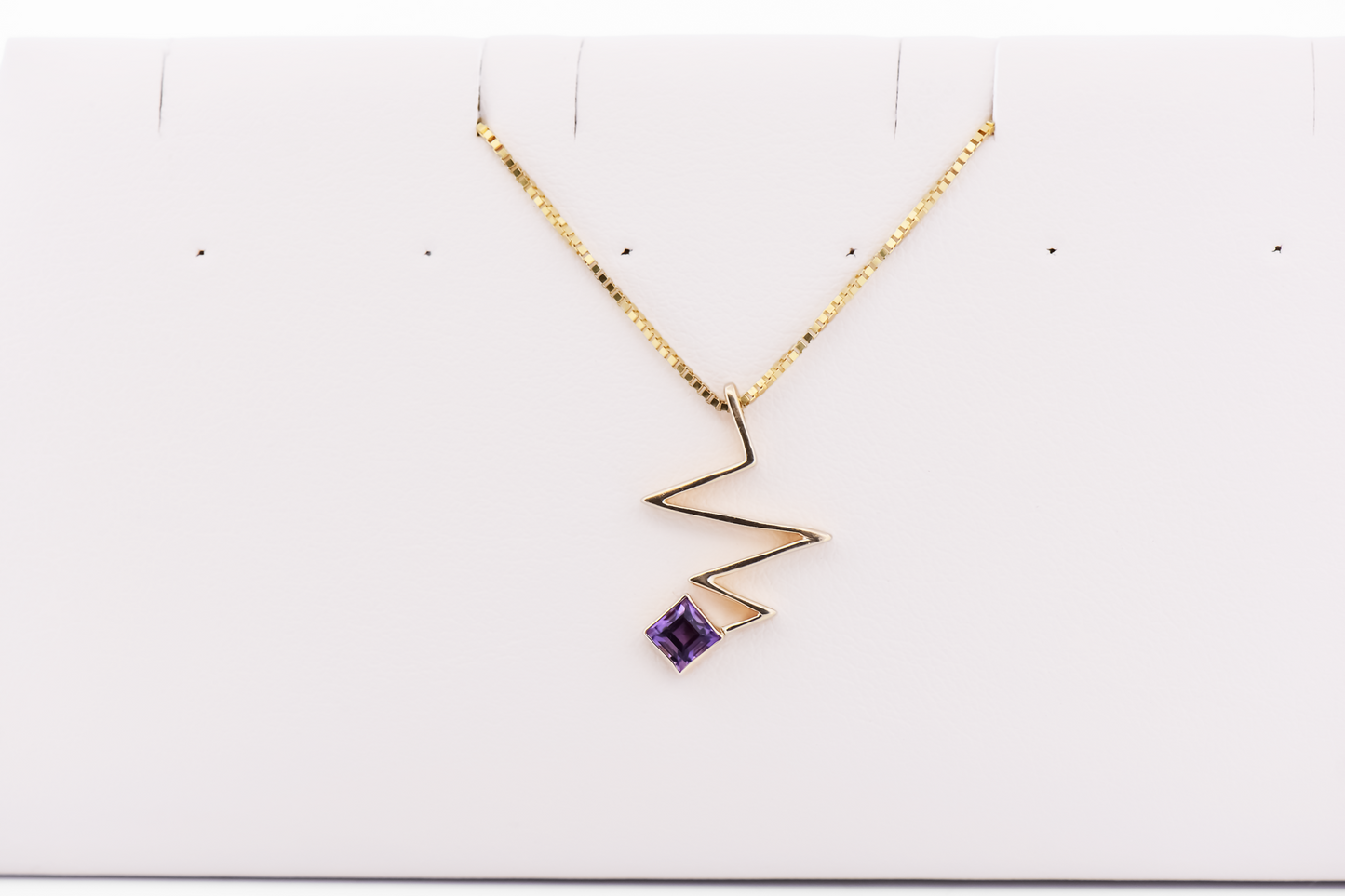 Estate Custom Yellow Gold Lightning Bolt Necklace with Amethyst