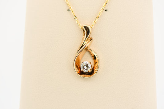 Estate Diamond Swirl Pendant in 14k Yellow Gold