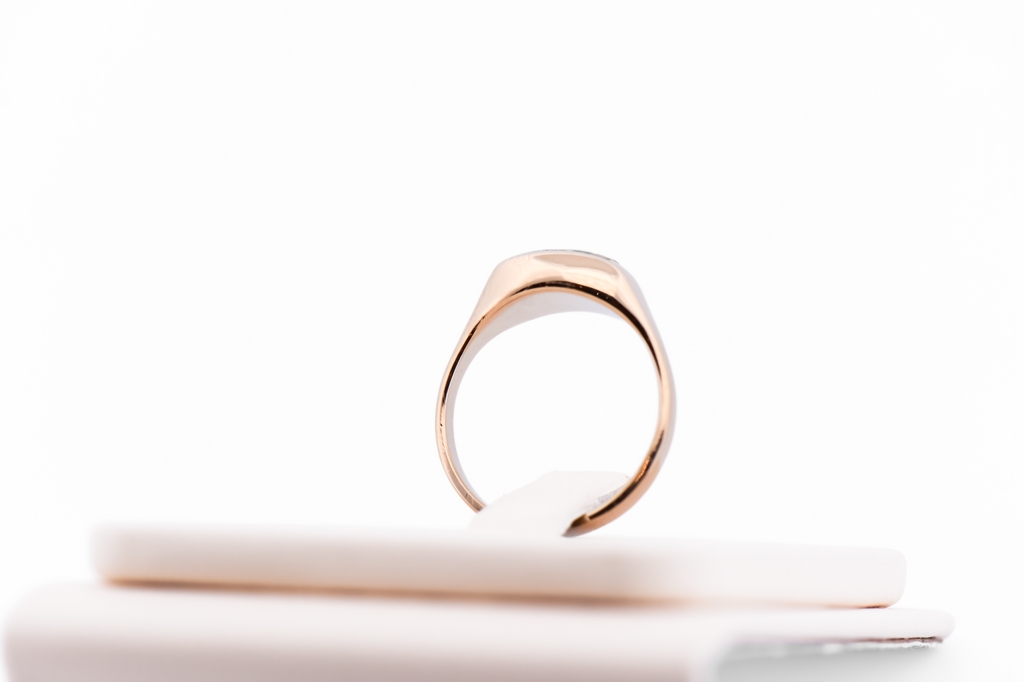Estate Gold-in-Quartz Inlaid Ring in 14k Yellow Gold