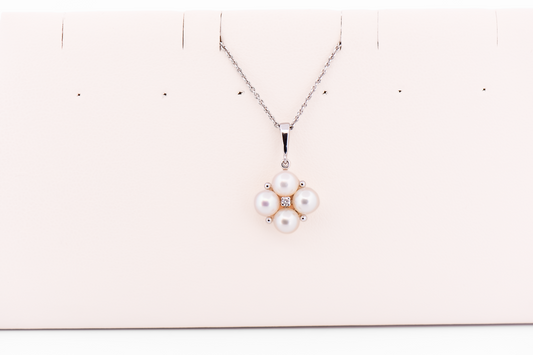 Estate Japanese Akoya Pearl & Diamond Pendant in White Gold