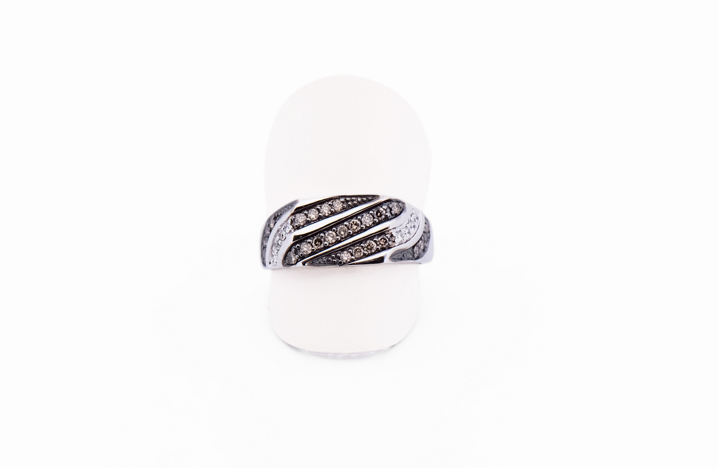 Estate Le Vian Chocolate Diamond Gents Ring in White Gold